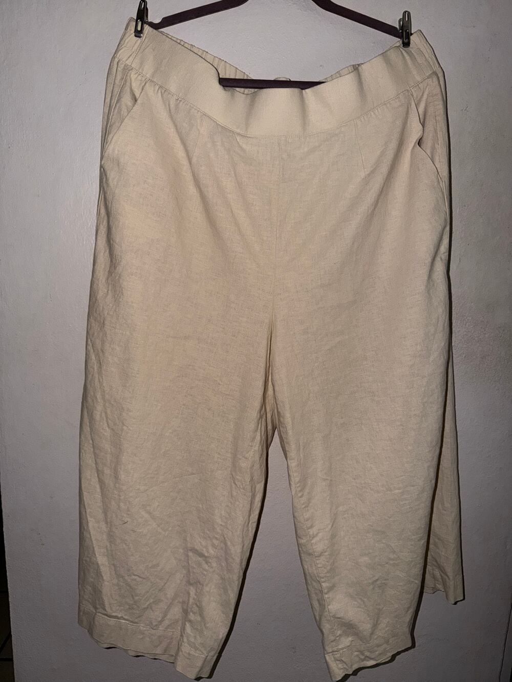 Torrid Linen Blend Wide Leg Cropped Pants Size 1 (14/16)